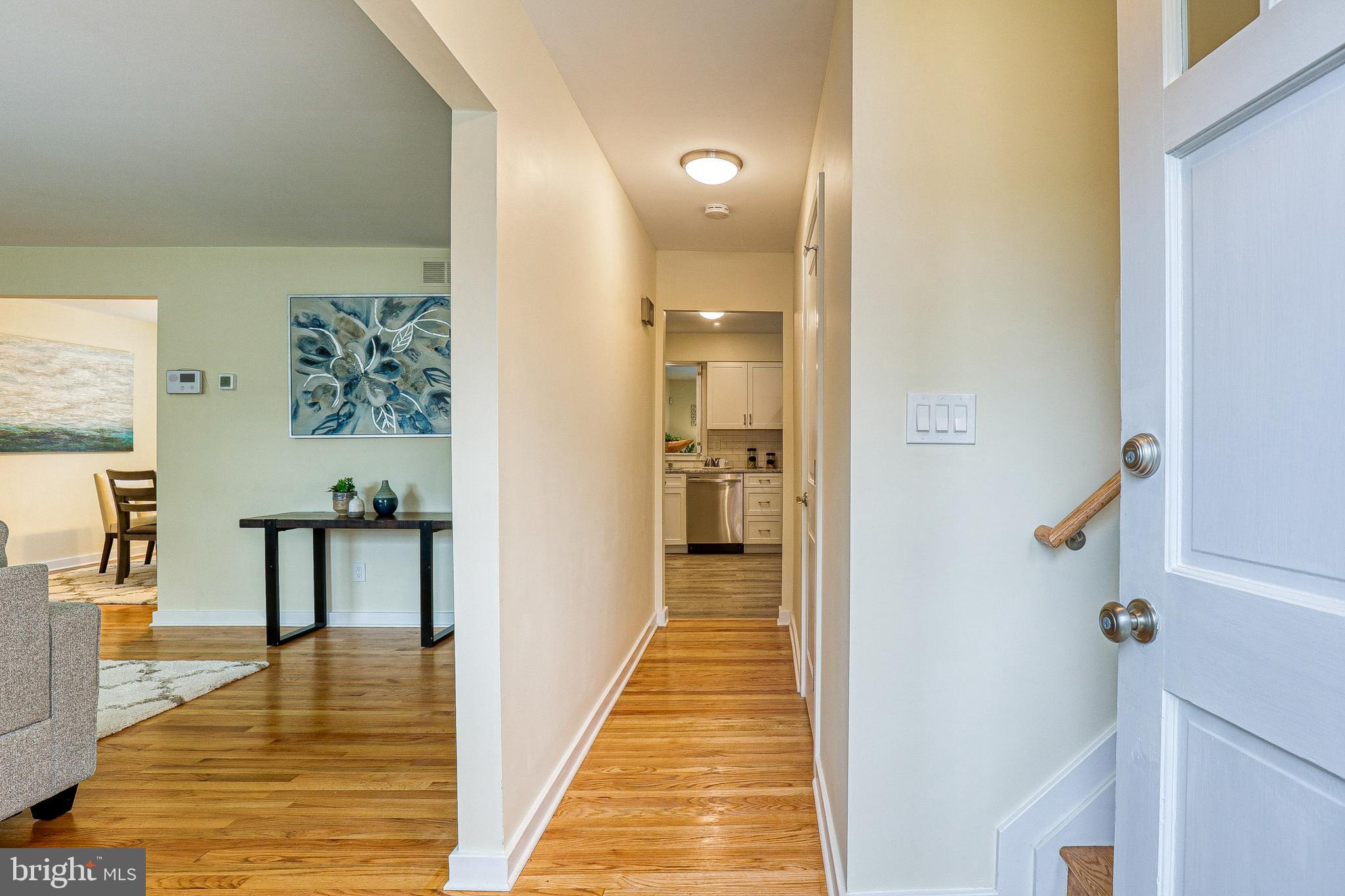 522 Anneslie Road Baltimore, MD 21212 - Photo 4 of 35
