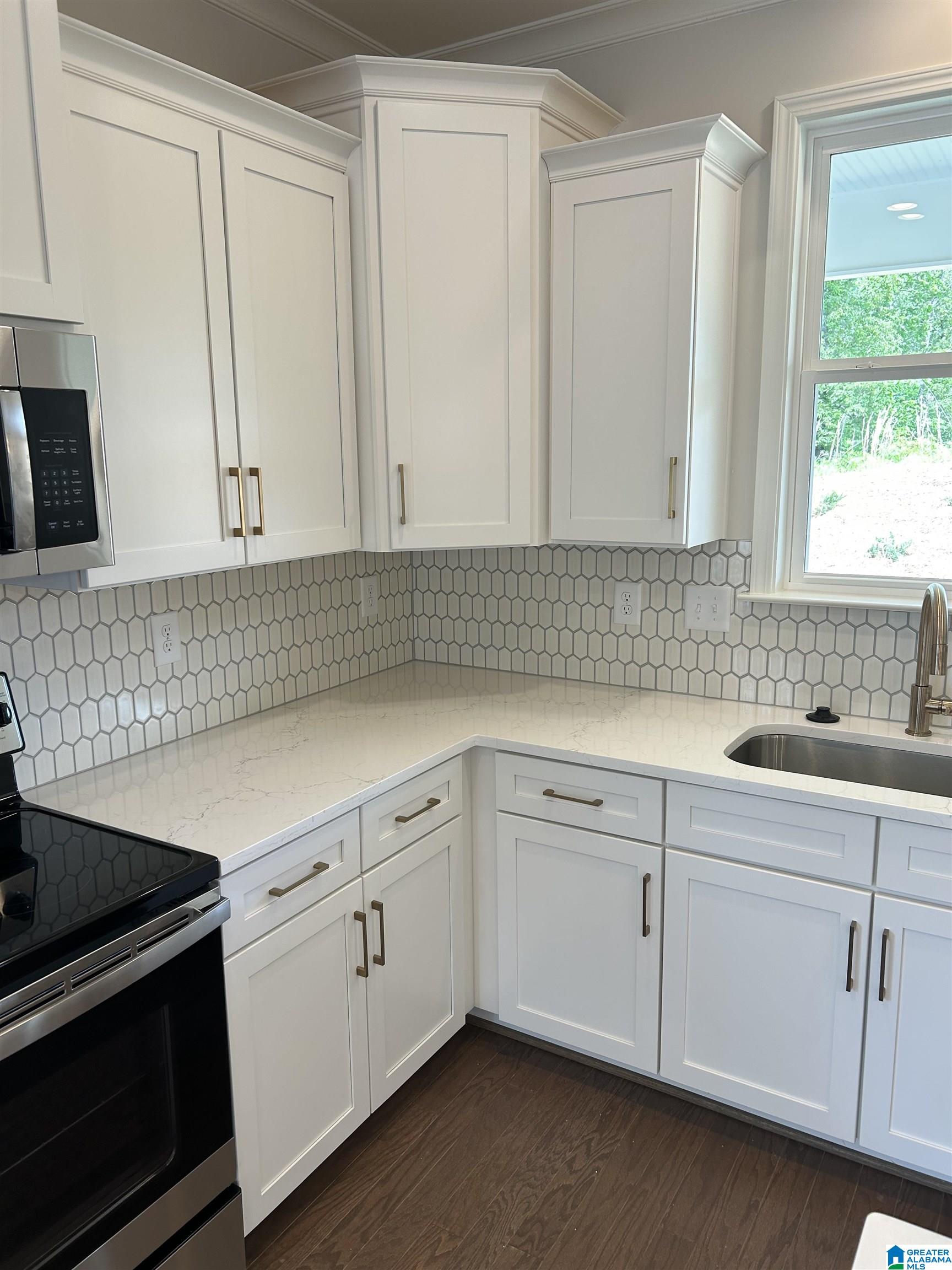 317 Cornwall Drive Alabaster, AL 35114 - Photo 20 of 88