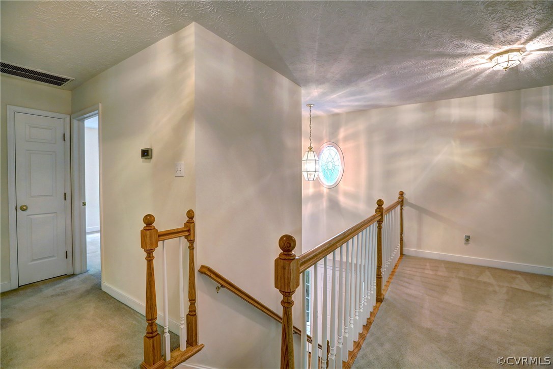 1445 Dispatch Road Quinton, VA 23141 - Photo 20 of 32 Loft