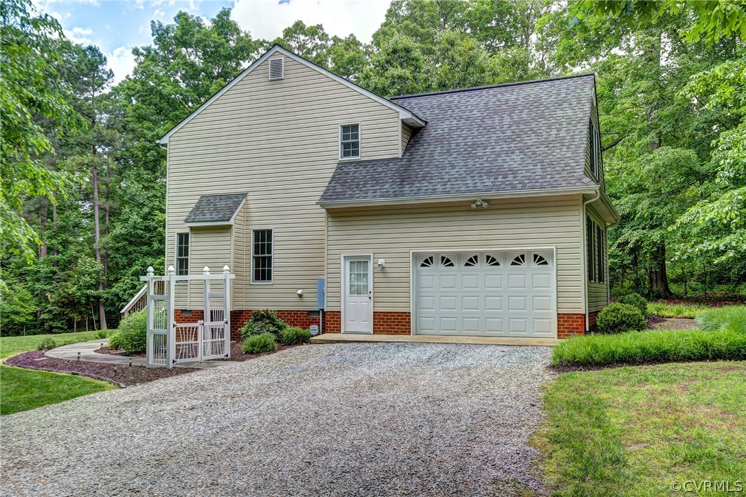 1445 Dispatch Road Quinton, VA 23141 - Photo 27 of 32 Gallery Image 27