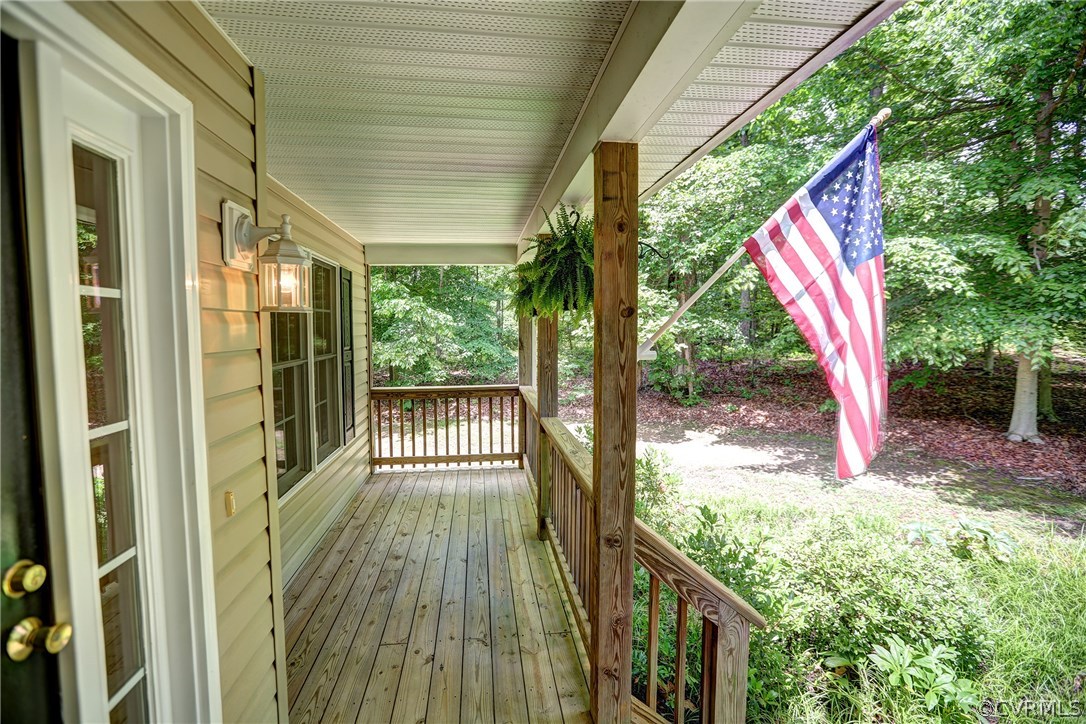 1445 Dispatch Road Quinton, VA 23141 - Photo 3 of 32 Gallery Image 3