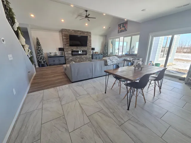 $669,900 | 1955 Brownell Street, St. Charles, MN 55972