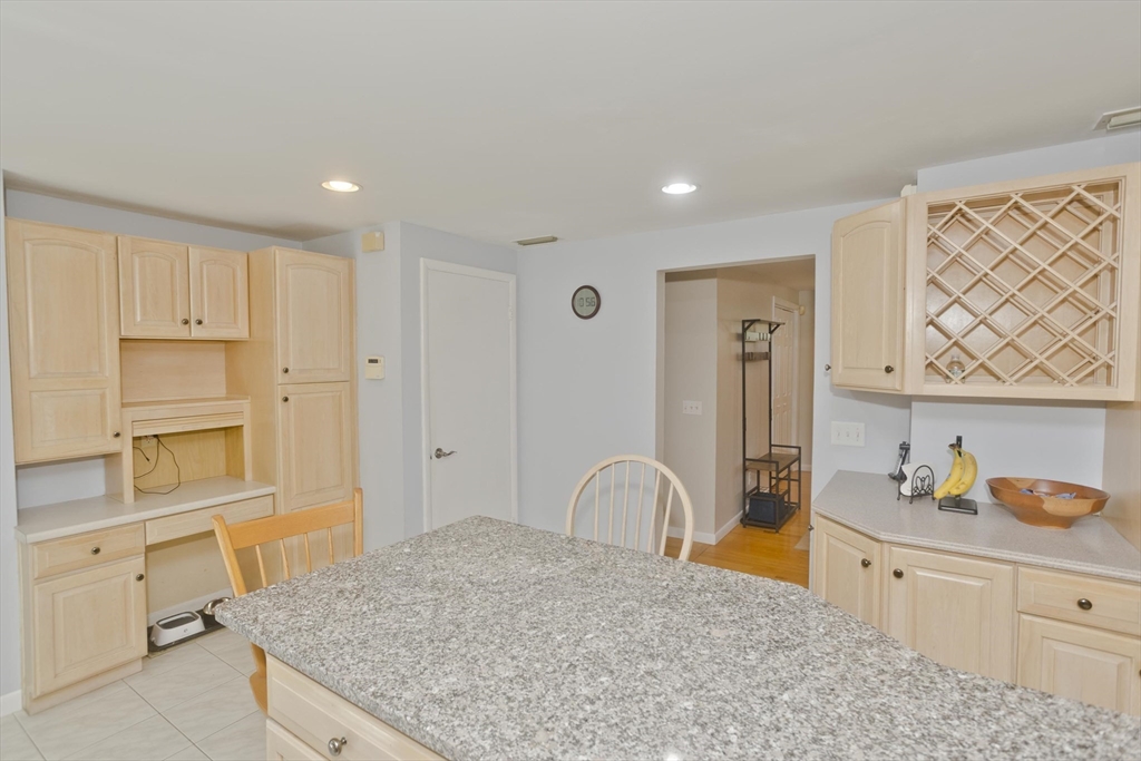 54 Sterling Road Holyoke, MA 01040 - Photo 26 of 37