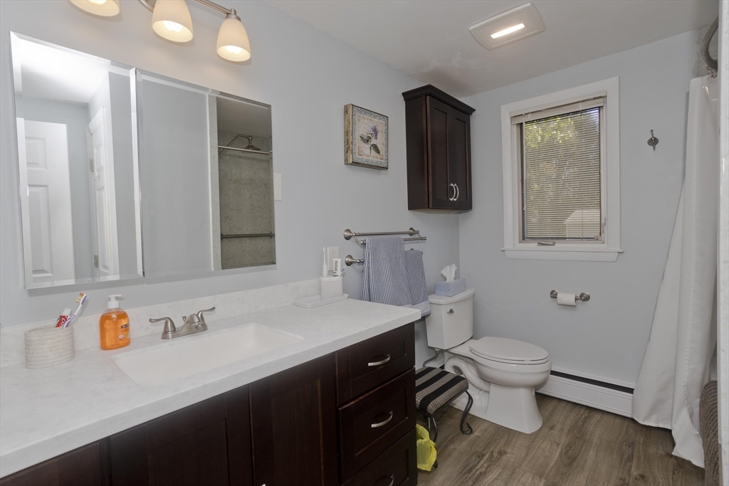 54 Sterling Road Holyoke, MA 01040 - Photo 27 of 37
