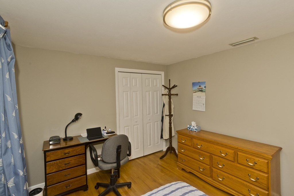54 Sterling Road Holyoke, MA 01040 - Photo 37 of 37