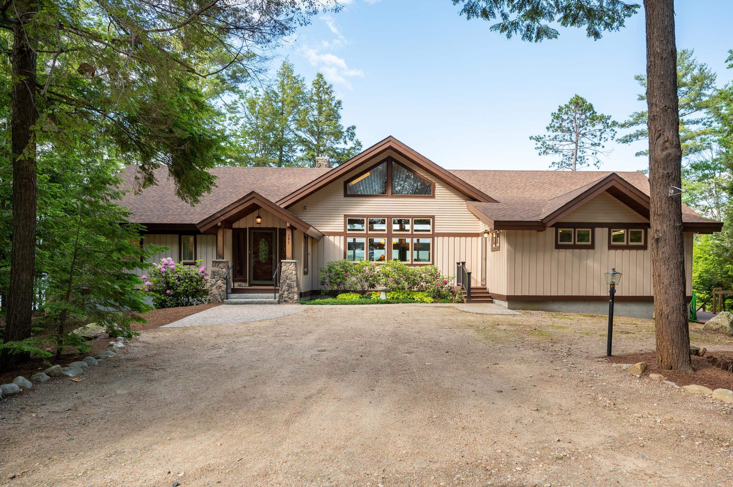 285 Long Point Road Moultonborough, NH 03254 - Photo 3 of 40