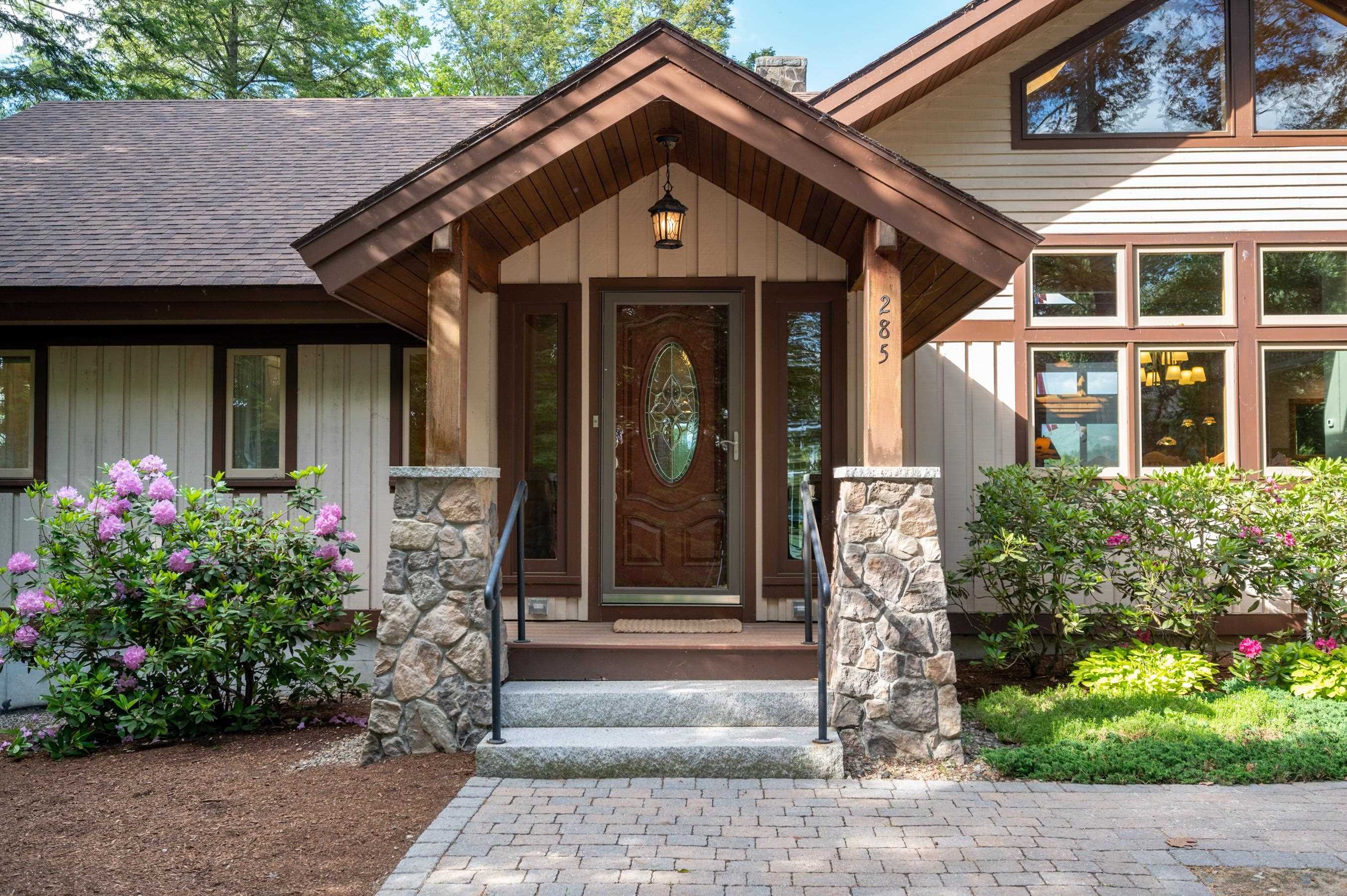 285 Long Point Road Moultonborough, NH 03254 - Photo 4 of 40