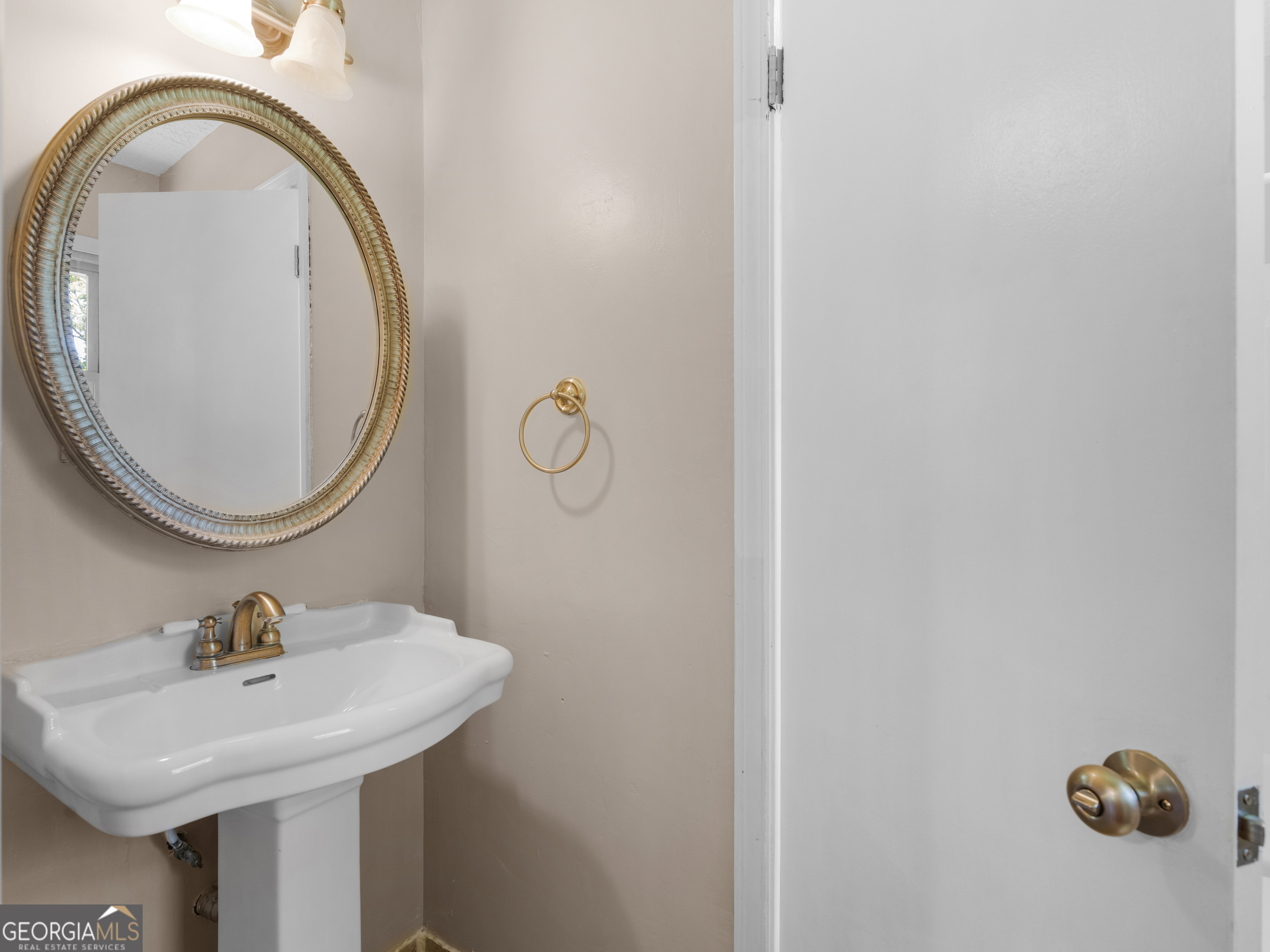 100 Homestead Place Rex, GA 30273 - Photo 16 of 46