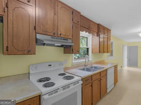 $239,900 | 100 Homestead Place, Rex, GA 30273