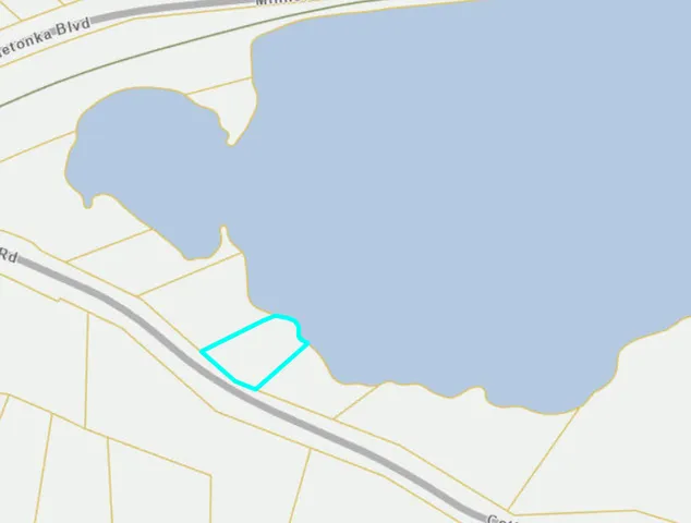 $2,400,000 | 19860 Cottagewood Road, Deephaven, MN 55331