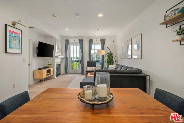 $979,000 | 12975 Agustin Place, Unit 418, Playa Vista, CA 90094