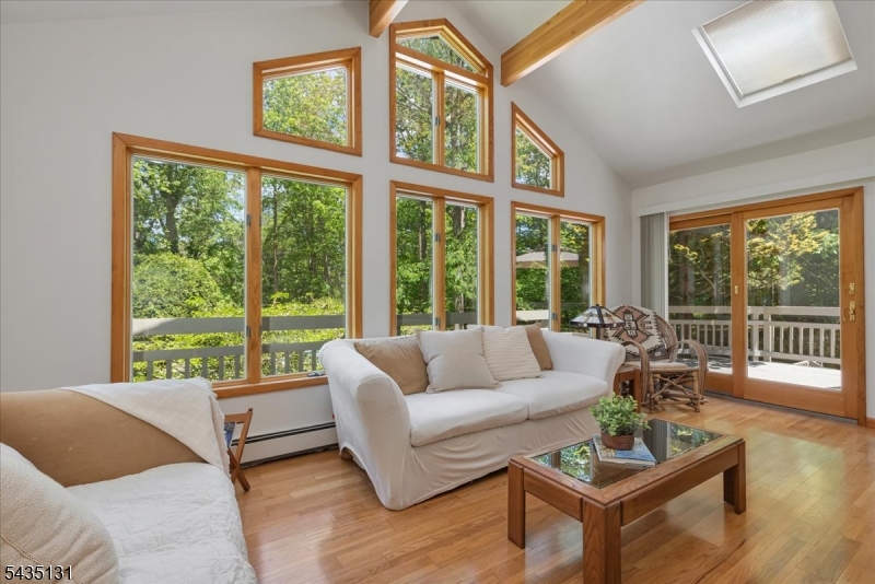 18 Stiles Road Warren, NJ 07059 - Photo 8 of 36