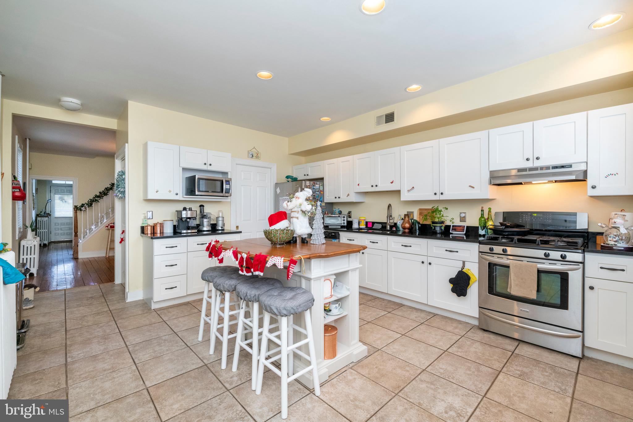 711 Pleasant Hill Road Ellicott City, MD 21043 - Photo 9 of 36 Kitchen