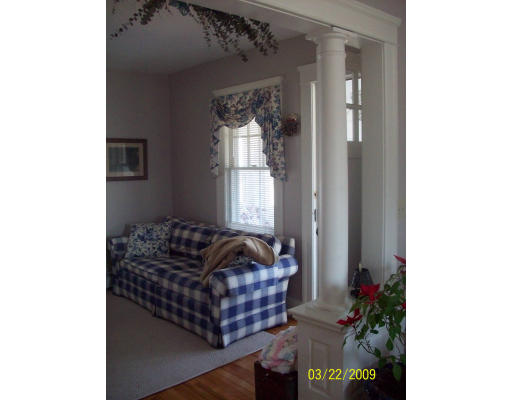 10 Melbourne Road Worcester, MA 01607 - Photo 3 of 20 Gallery Image 3