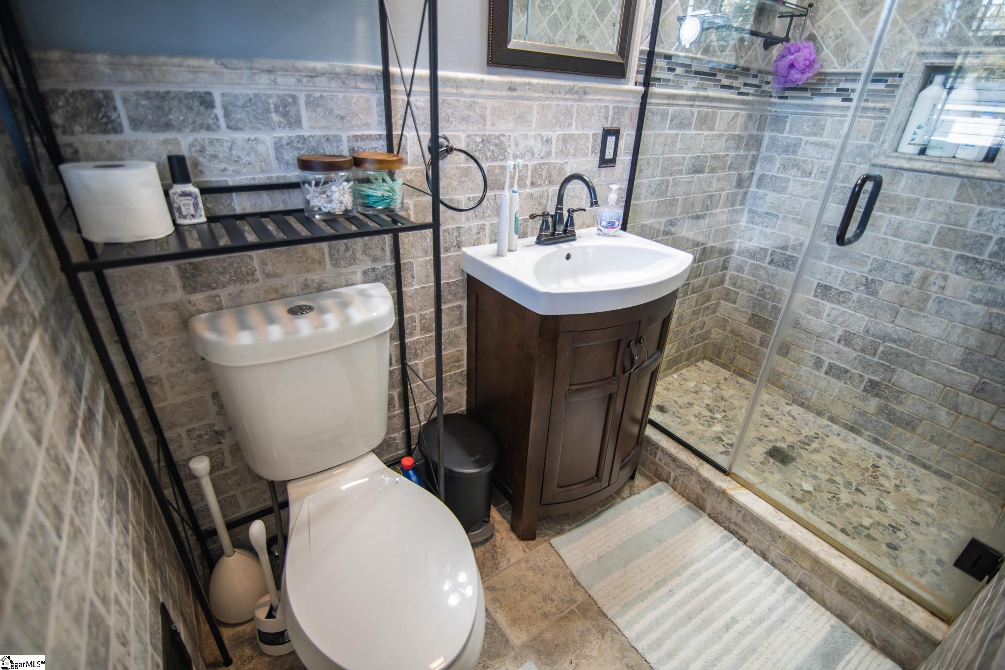 11 Wolseley Road Greenville, SC 29615 - Photo 29 of 31 Gallery Image 29