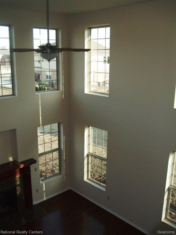 4029 Patricia Court Rochester, MI 48306 - Photo 19 of 24 Franklin Side Family Room Window