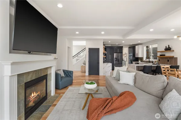 $1,655,000 | 11127 Northeast 162nd Street, Bothell, WA 98011