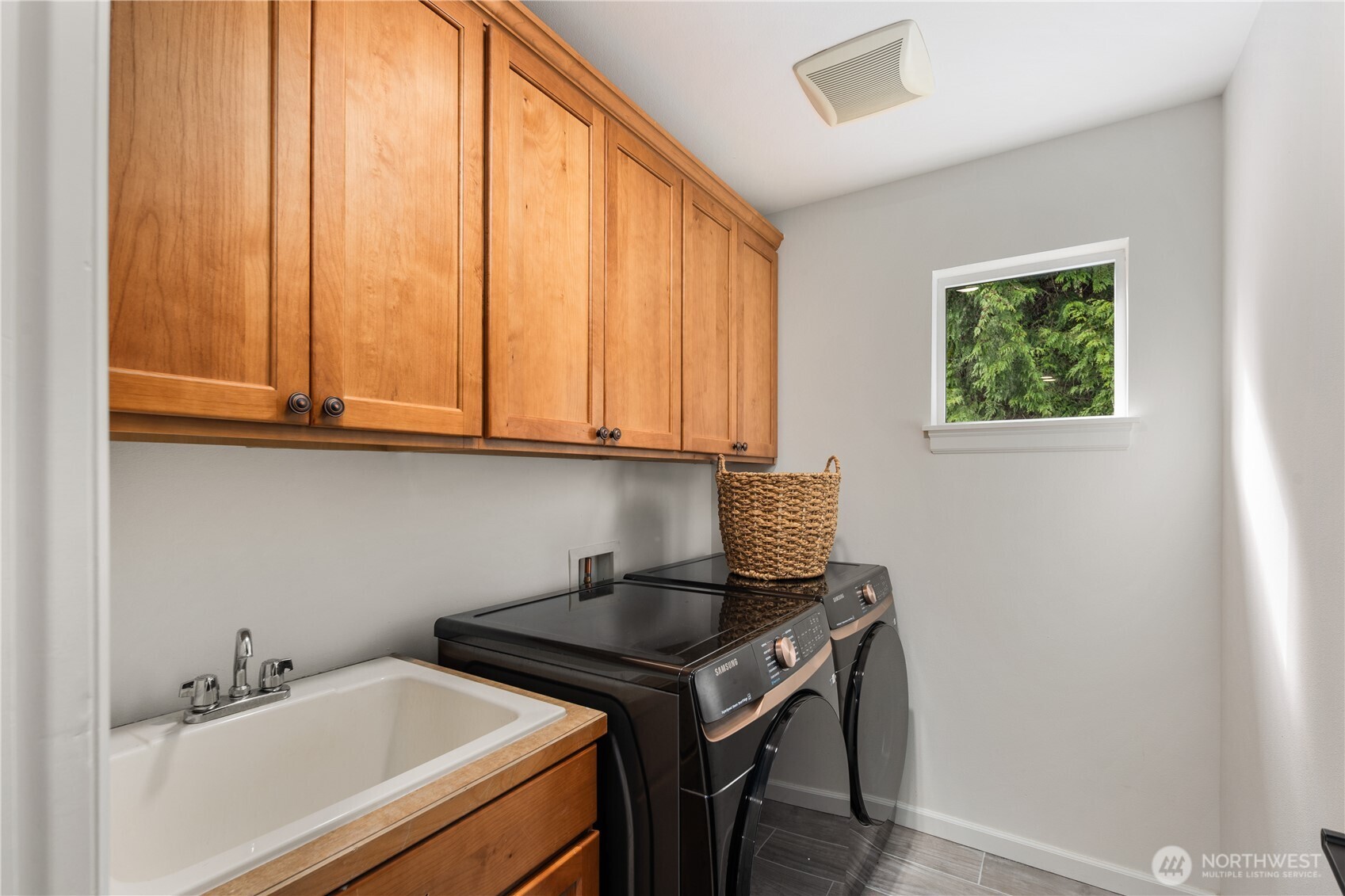 11127 Northeast 162nd Street Bothell, WA 98011 - Photo 29 of 40 a room with storage and utility