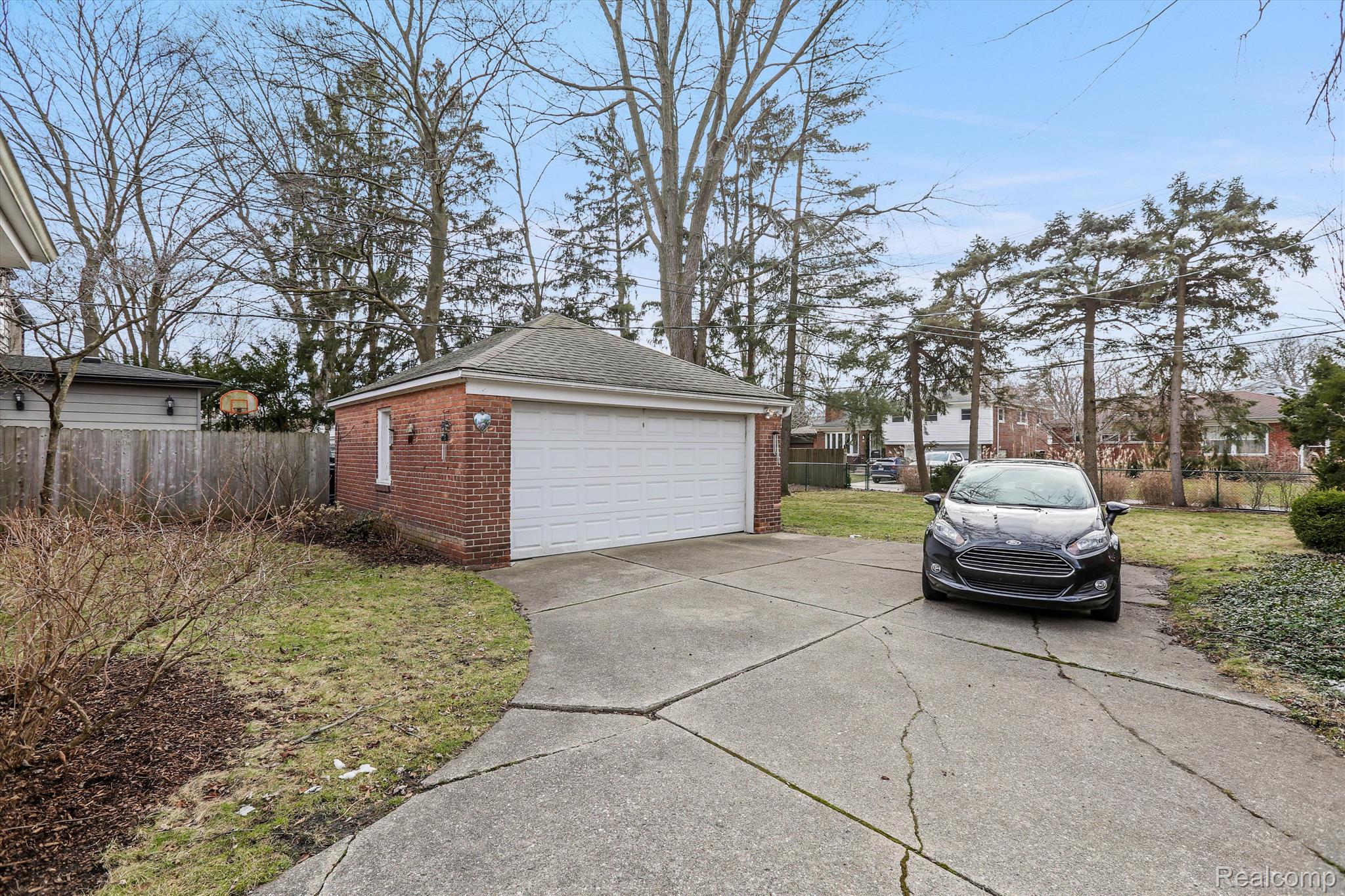 859 Neff Road Grosse Pointe, MI 48230 - Photo 42 of 47 Gallery Image 42