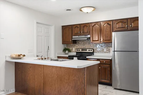 $217,900 | 934 Beverly Drive, Unit 4, Abingdon, VA 24210