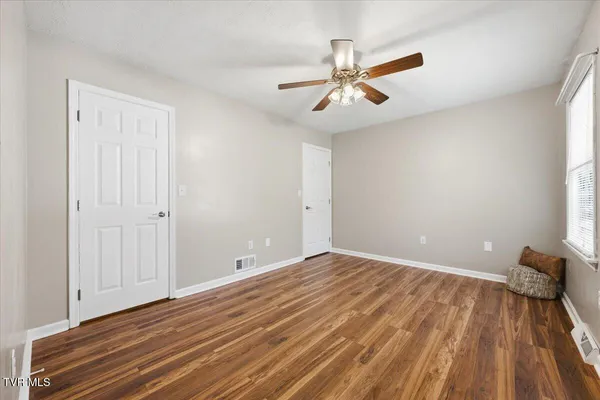 $217,900 | 934 Beverly Drive, Unit 4, Abingdon, VA 24210