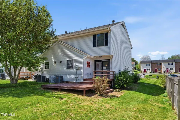 $217,900 | 934 Beverly Drive, Unit 4, Abingdon, VA 24210
