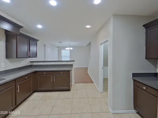 $2,209 | 2810 South 65th Avenue, Phoenix, AZ 85043