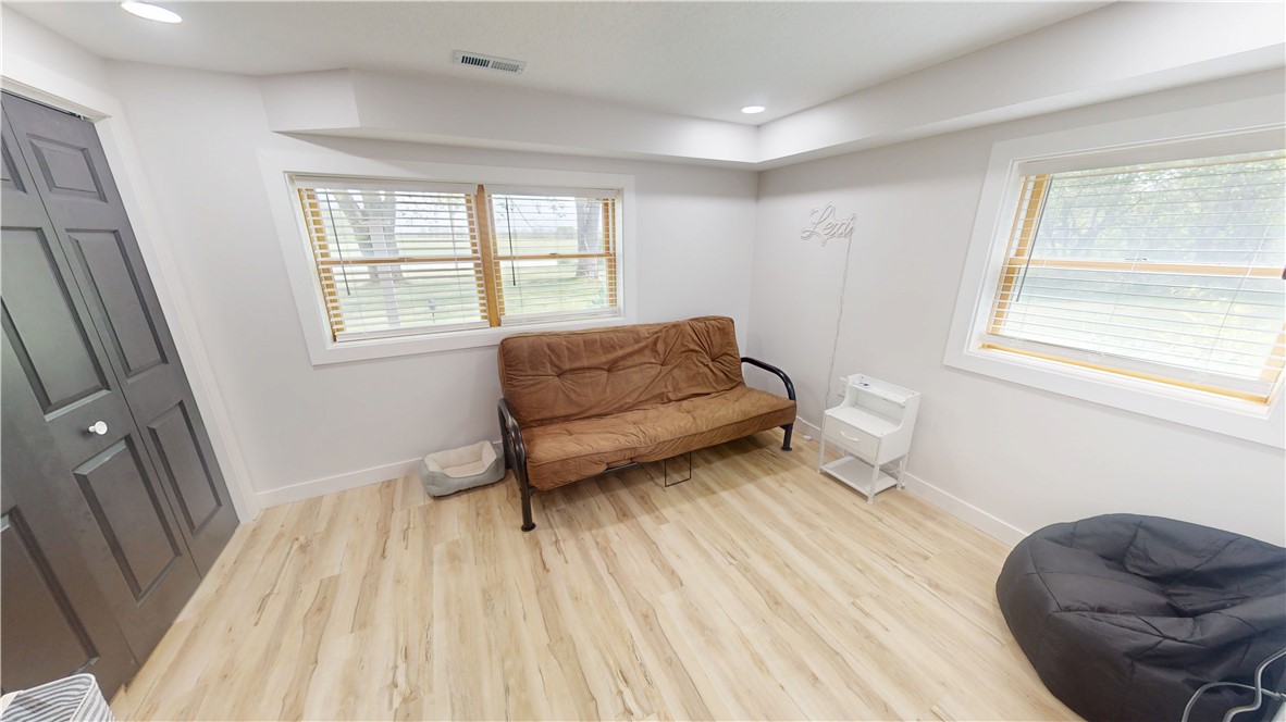21398 Henning Road Danville, IL 61834 - Photo 35 of 36 Gallery Image 35
