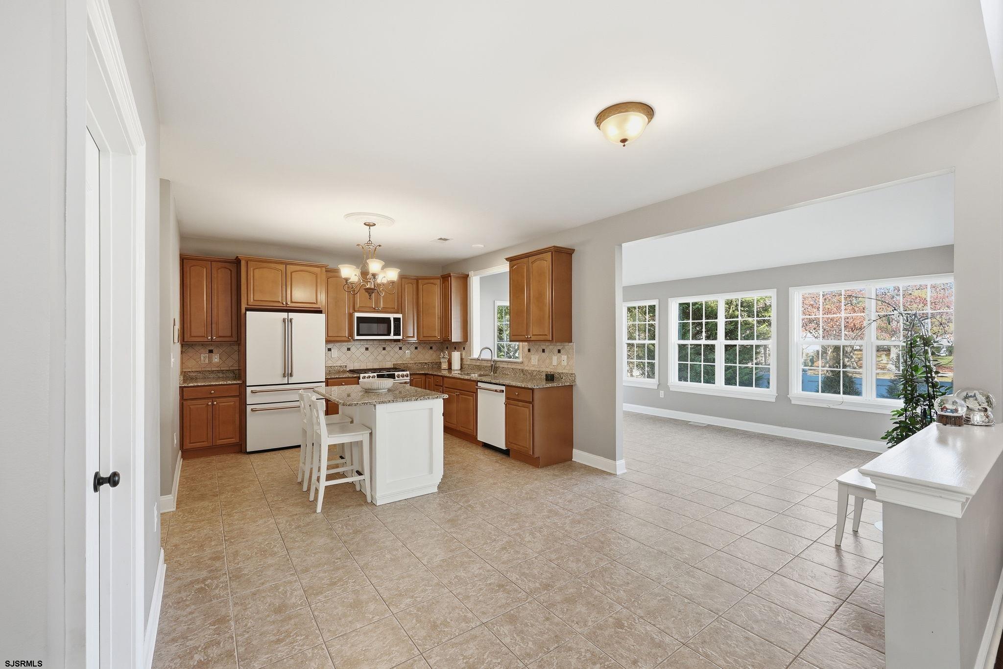 117 Offshore Road Egg Harbor Township, NJ 08234 - Photo 9 of 39