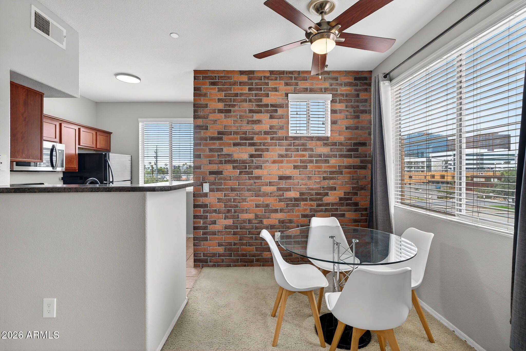 3302 North 7th Street, Unit 332 Phoenix, AZ 85014 - Photo 10 of 40 15-web-or-mls-21N 7th St 332