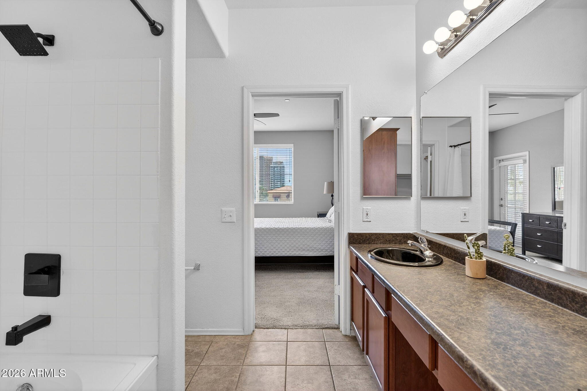 3302 North 7th Street, Unit 332 Phoenix, AZ 85014 - Photo 14 of 40 22-web-or-mls-34N 7th St 332
