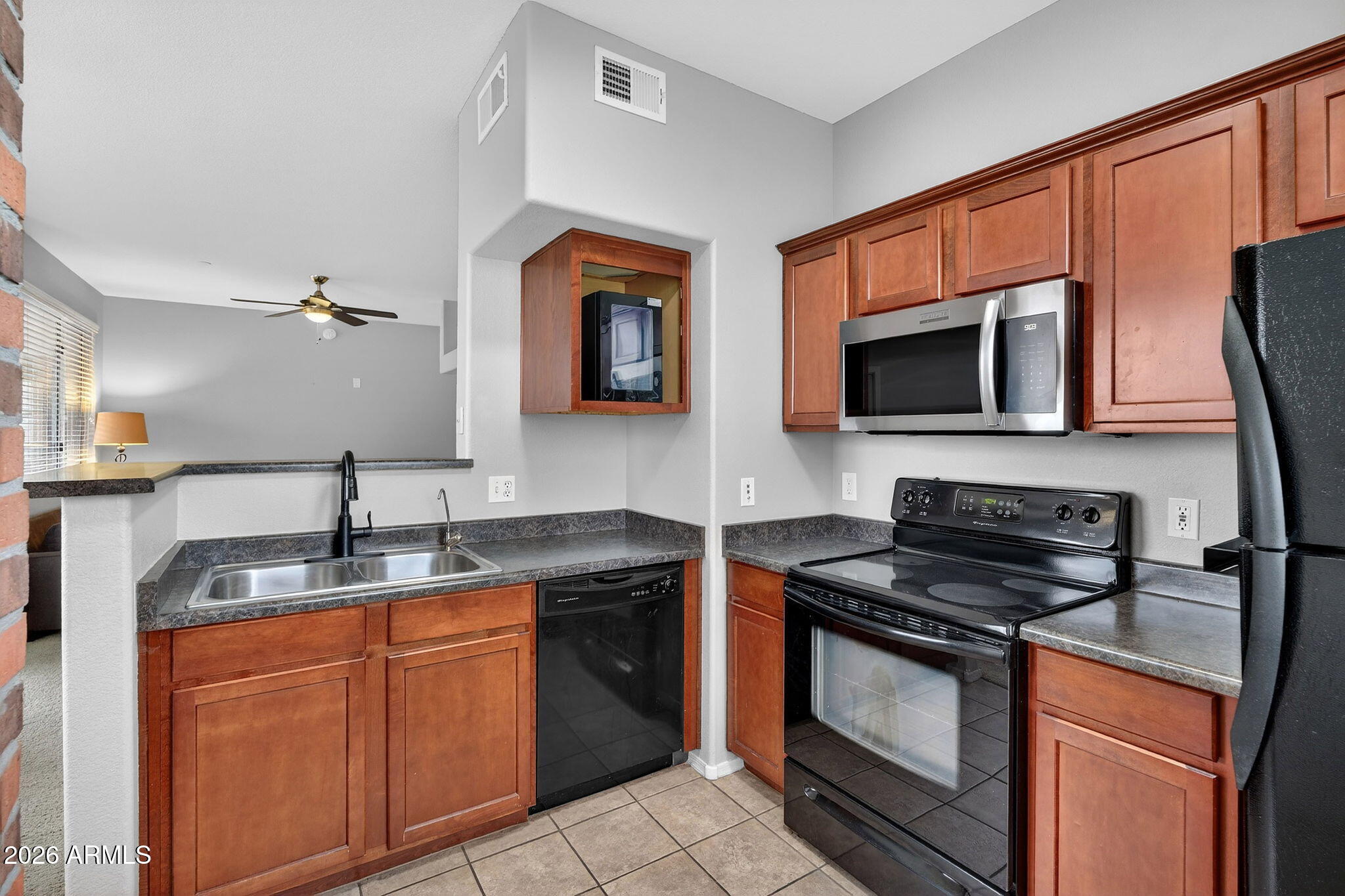 3302 North 7th Street, Unit 332 Phoenix, AZ 85014 - Photo 9 of 40 12-web-or-mls-25N 7th St 332