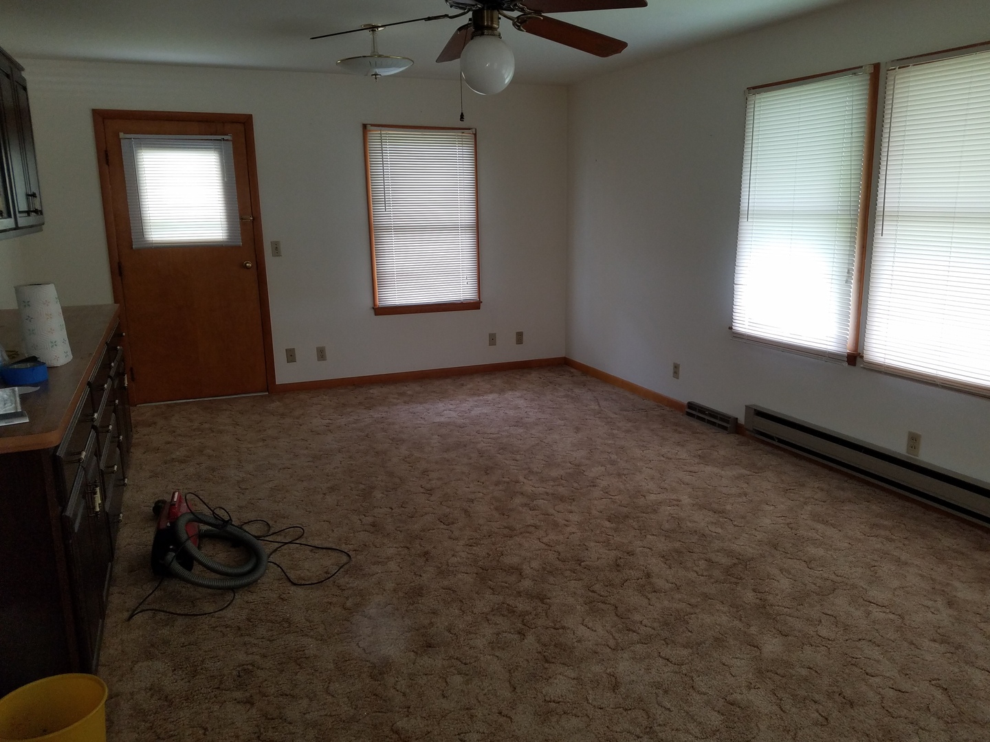 950 North 12th Street Rochelle, IL 61068 - Photo 6 of 18 a view of a room with window