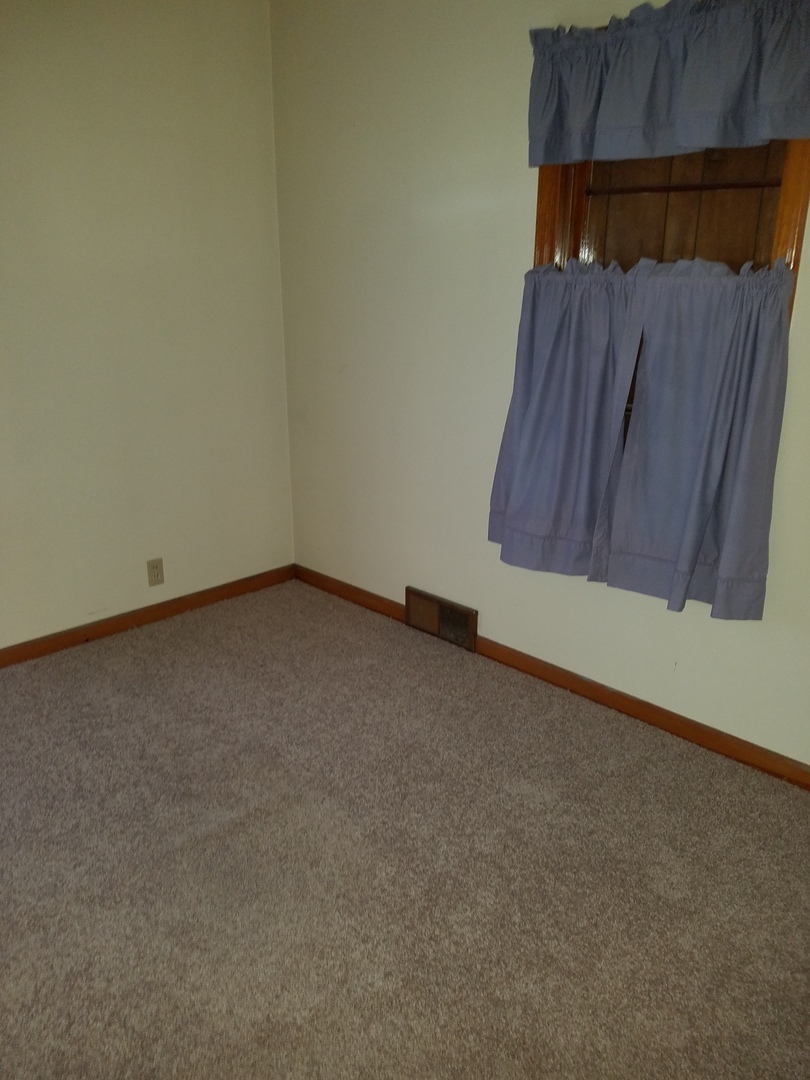 950 North 12th Street Rochelle, IL 61068 - Photo 9 of 18