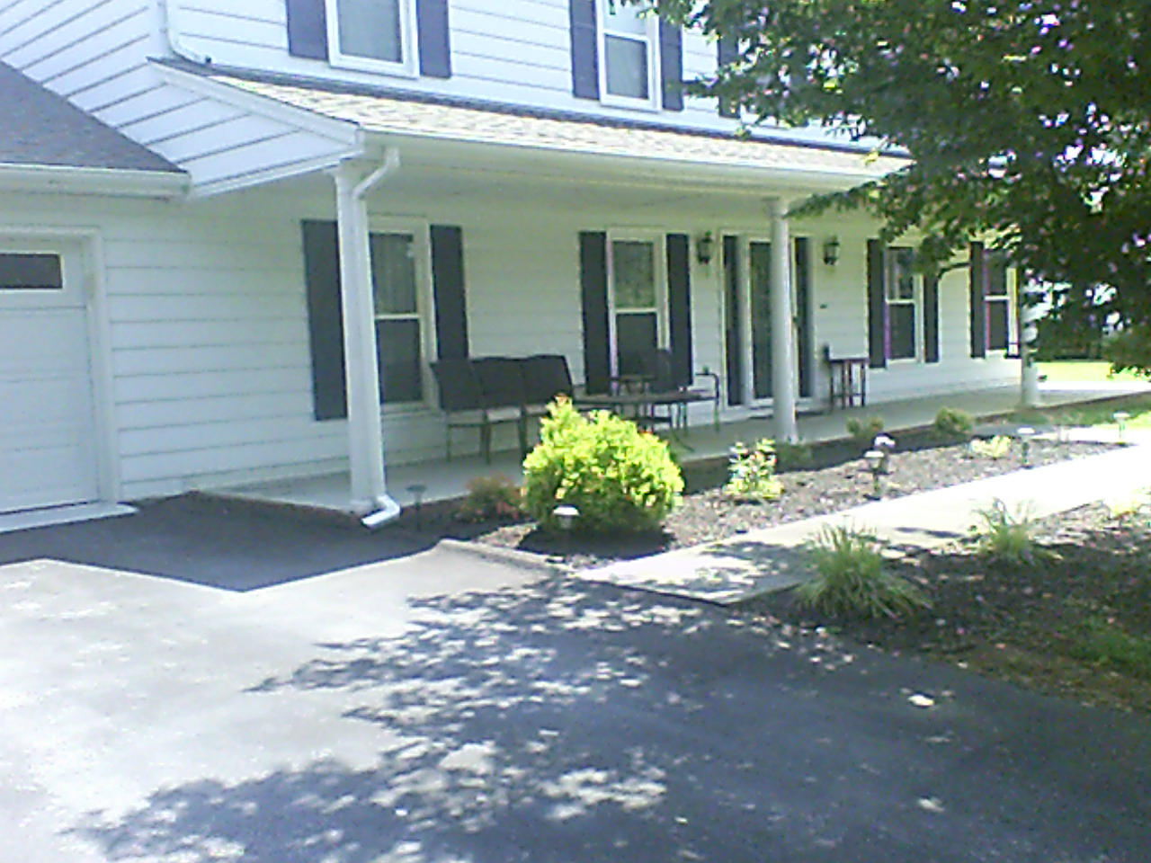 5352 Sundance Road Salem, VA 24153 - Photo 2 of 14 view of front of home
