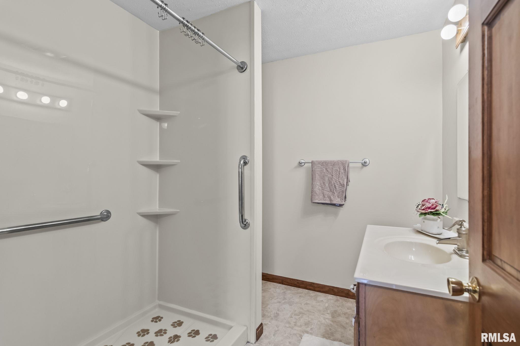 2422 South Whittier Avenue Springfield, IL 62704 - Photo 27 of 35