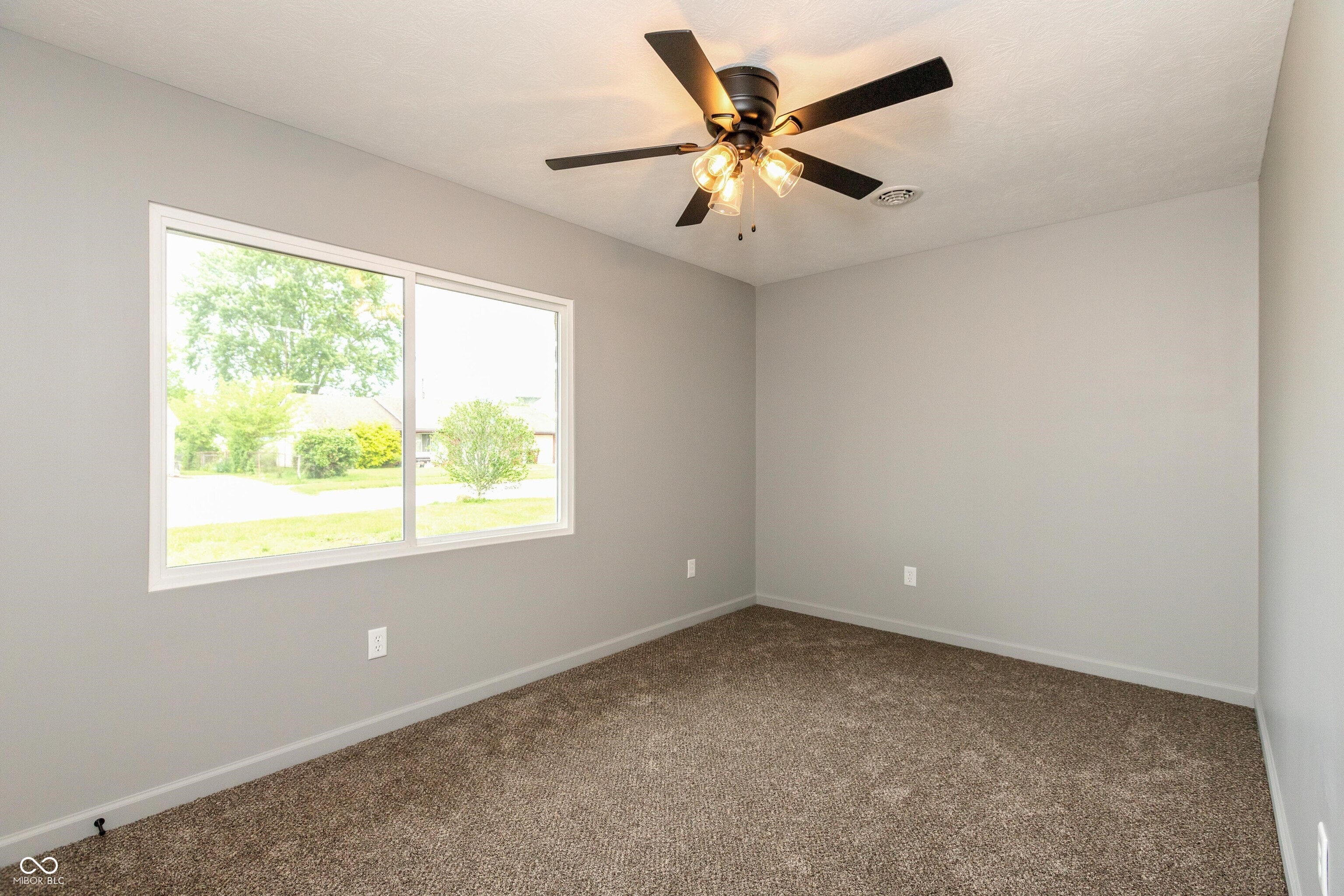 521 Sunset Drive Edinburgh, IN 46124 - Photo 20 of 27