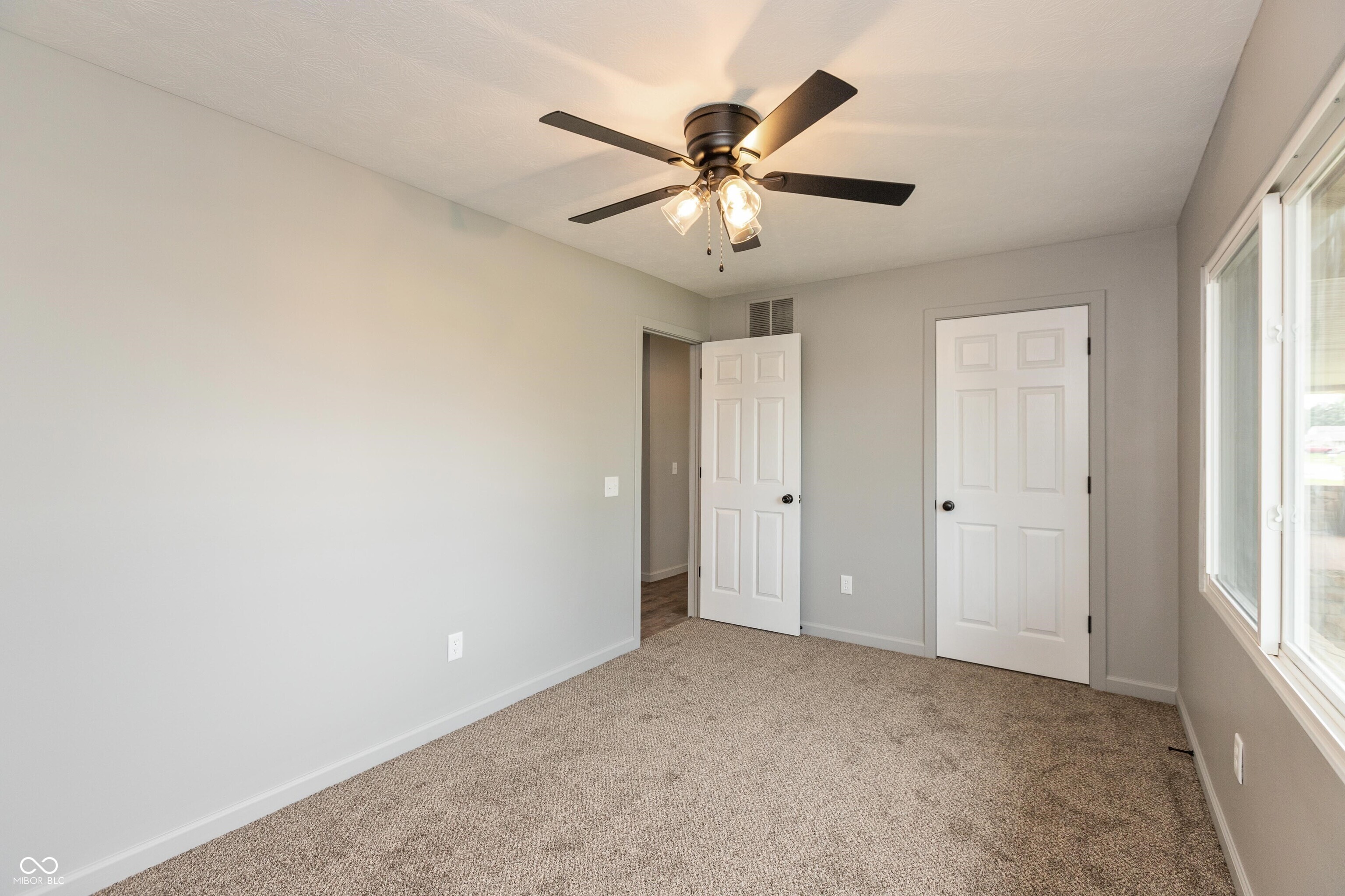 521 Sunset Drive Edinburgh, IN 46124 - Photo 21 of 27