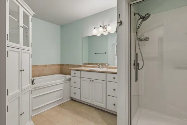 $575,000 | 100 Shepard's Cove Road, Unit F204, Kittery, ME 03904