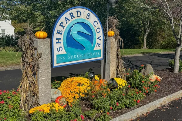 $575,000 | 100 Shepard's Cove Road, Unit F204, Kittery, ME 03904