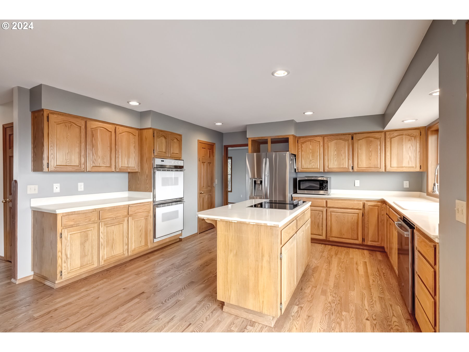33495 Southwest Riedweg Road Cornelius, OR 97113 - Photo 13 of 48