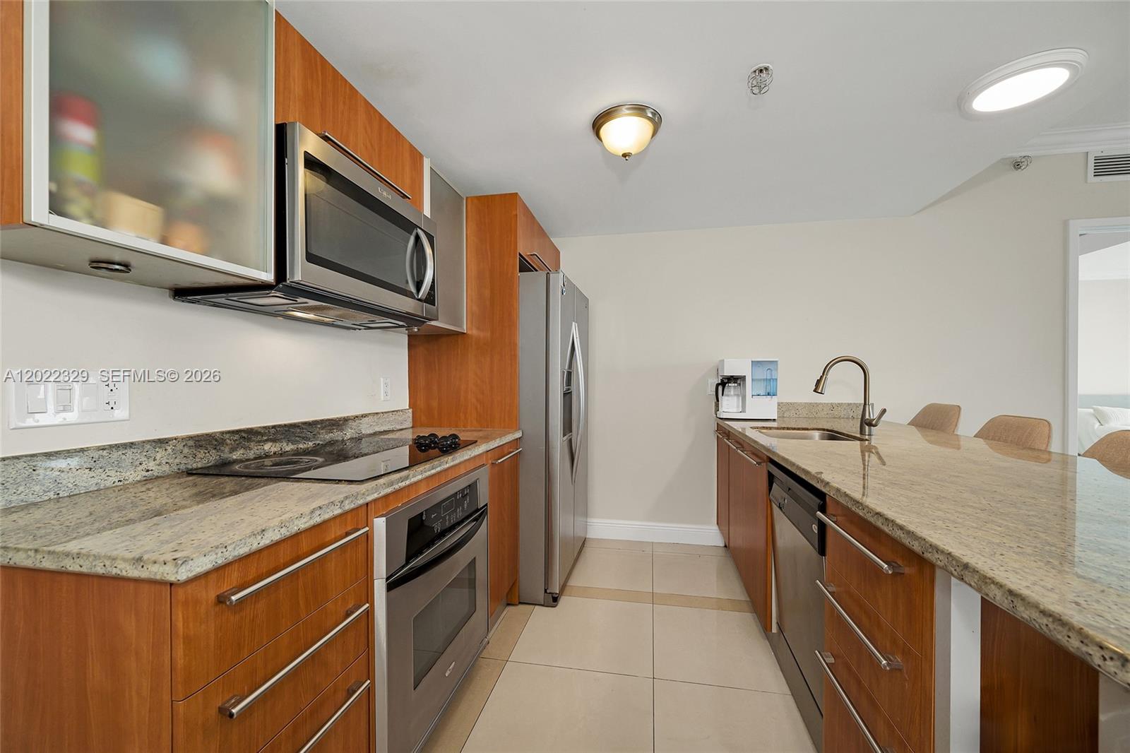 185 Southwest 7th Street, Unit 4201 Miami, FL 33130 - Photo 10 of 28 Photo 10