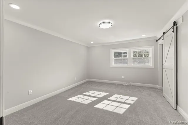 $399,900 | 3158 Lafayette Drive, Trenton, MI 48183