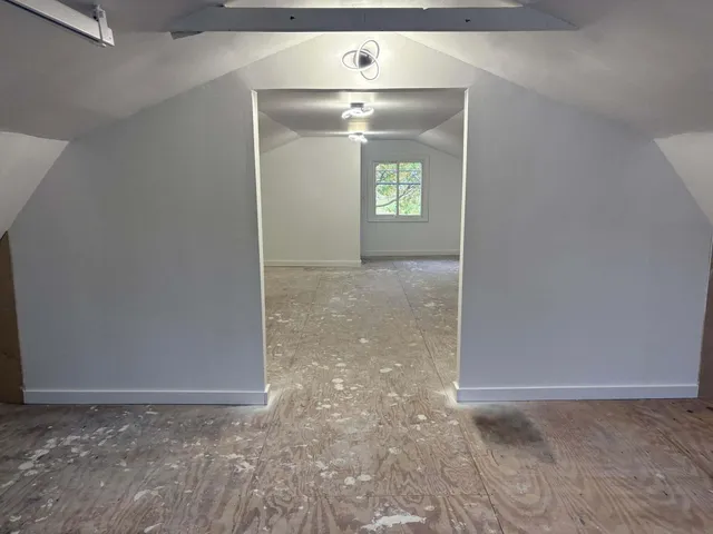 $399,900 | 3158 Lafayette Drive, Trenton, MI 48183