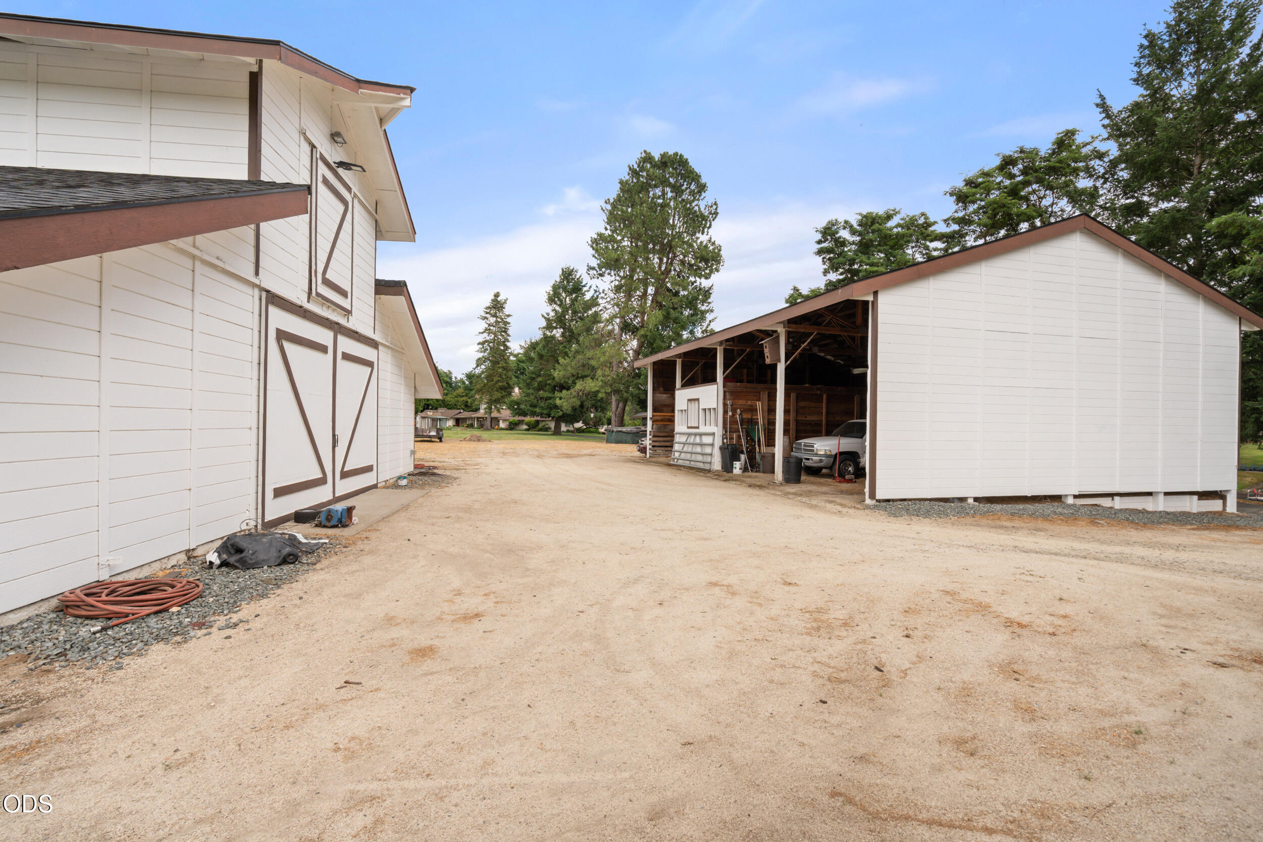 5061 Lower River Road Grants Pass, OR 97526 - Photo 38 of 63
