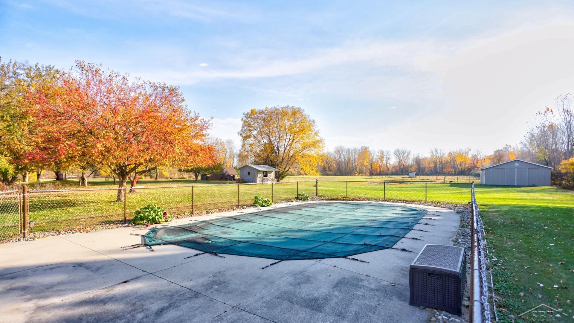 6650 Mielke Road Freeland, MI 48623 - Photo 51 of 80 50094292-50.JPG