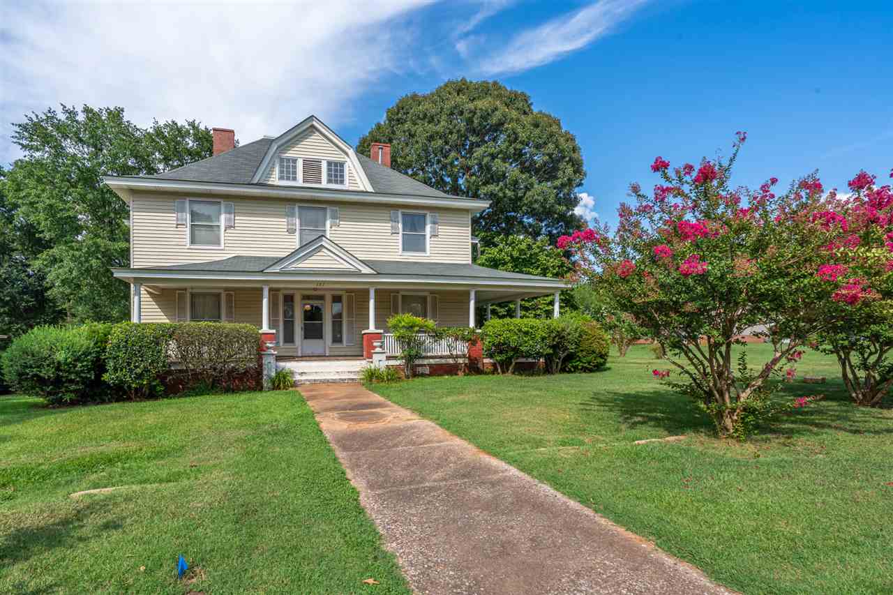 787 Main Street Wellford, SC 29385 - Photo 1 of 36 Gallery Image 1