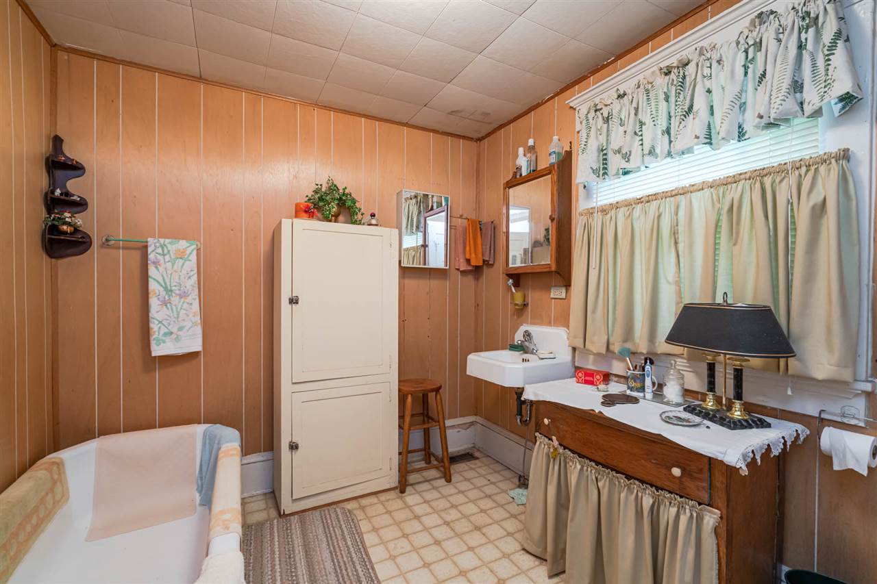 787 Main Street Wellford, SC 29385 - Photo 16 of 36 Gallery Image 16