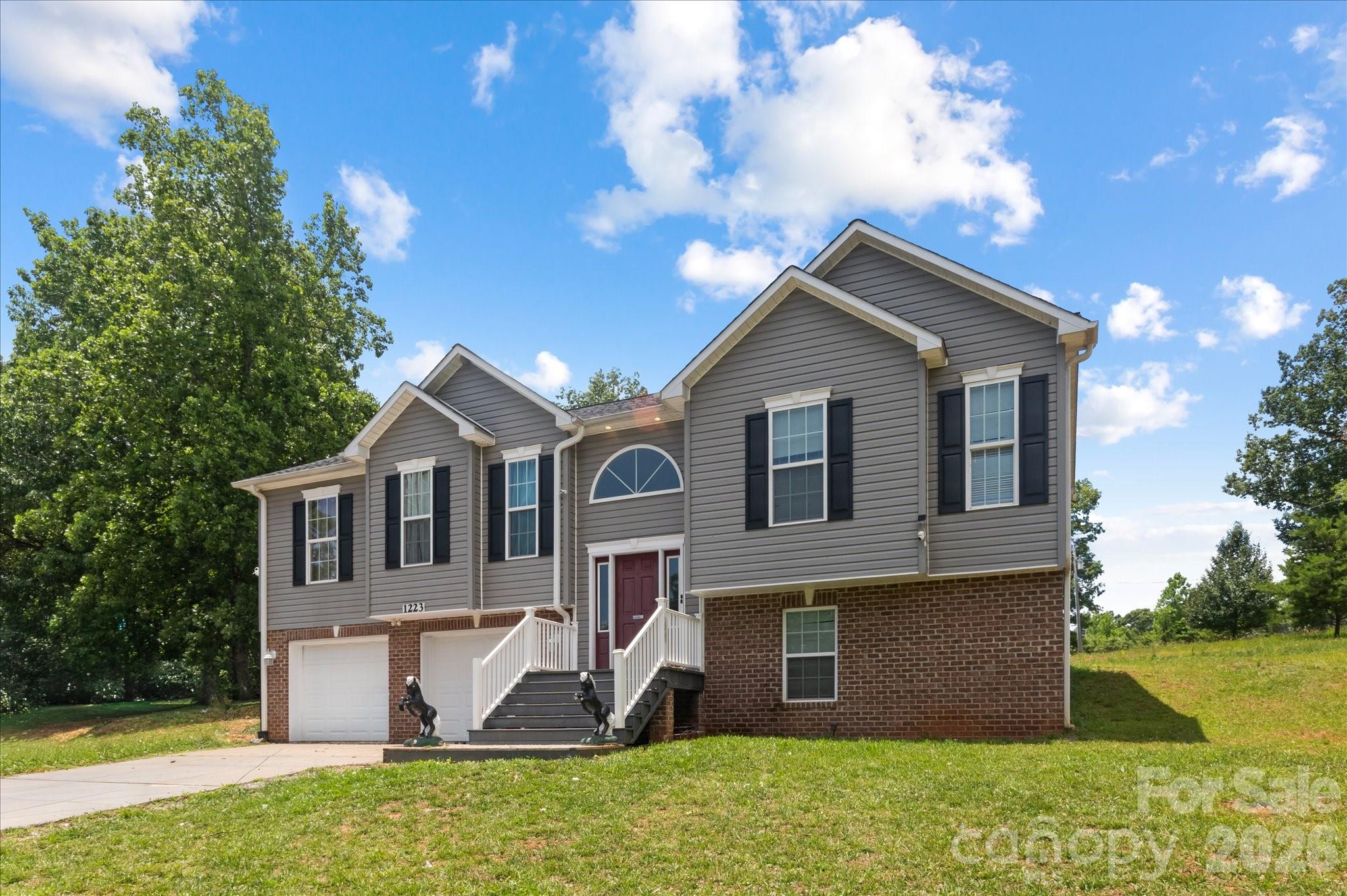 1223 Deer Park Road Nebo, NC 28761 - Photo 3 of 35