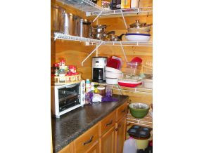 1370 West Allens Bridge Road Greeneville, TN 37743 - Photo 8 of 23 huge walk in pantry